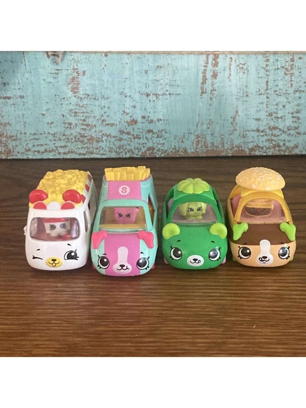 Lot Of 4 Shopkins Cutie Cars & Vans Food Related With Drivers Die Cast